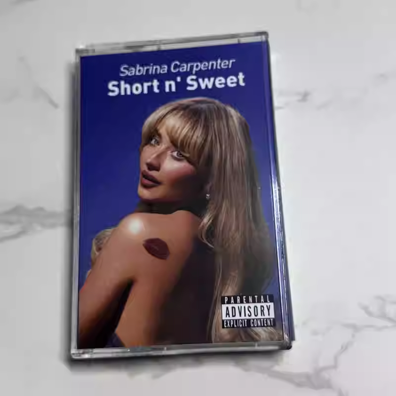 Vintage Pop Album Sabrina Carp - đánh giá và giá Vintage Collection