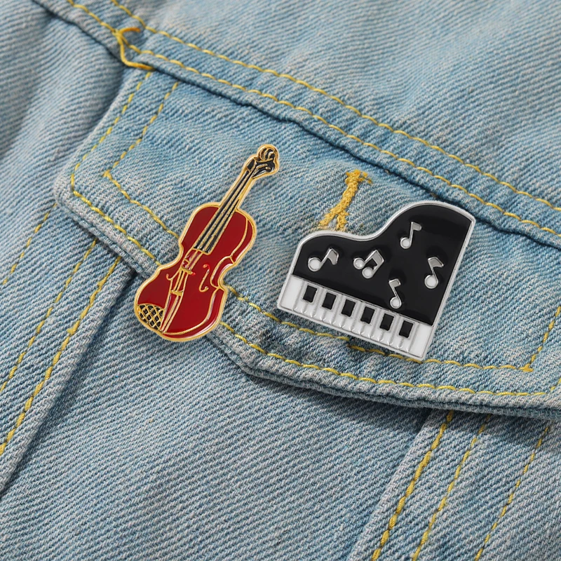 Musical Instrument Enamel Lape - đánh giá và giá Vintage Collectible Jewelry